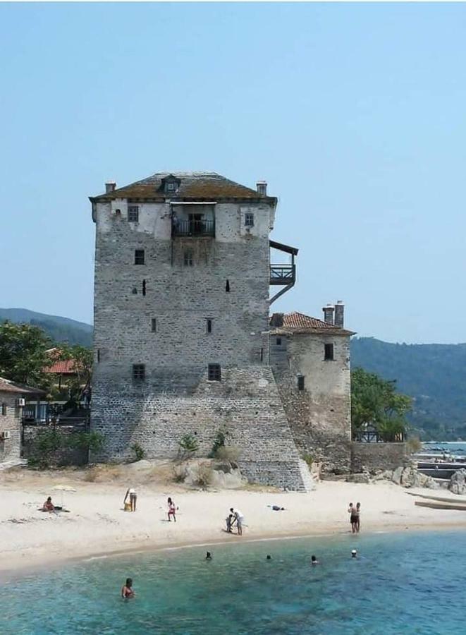 Mary'S House Ouranoupoli Exterior photo